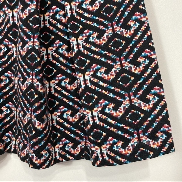 𝅺Kenar Geometric Print Pleated A-Line Mini Skirt Size 6 - Picture 4 of 10